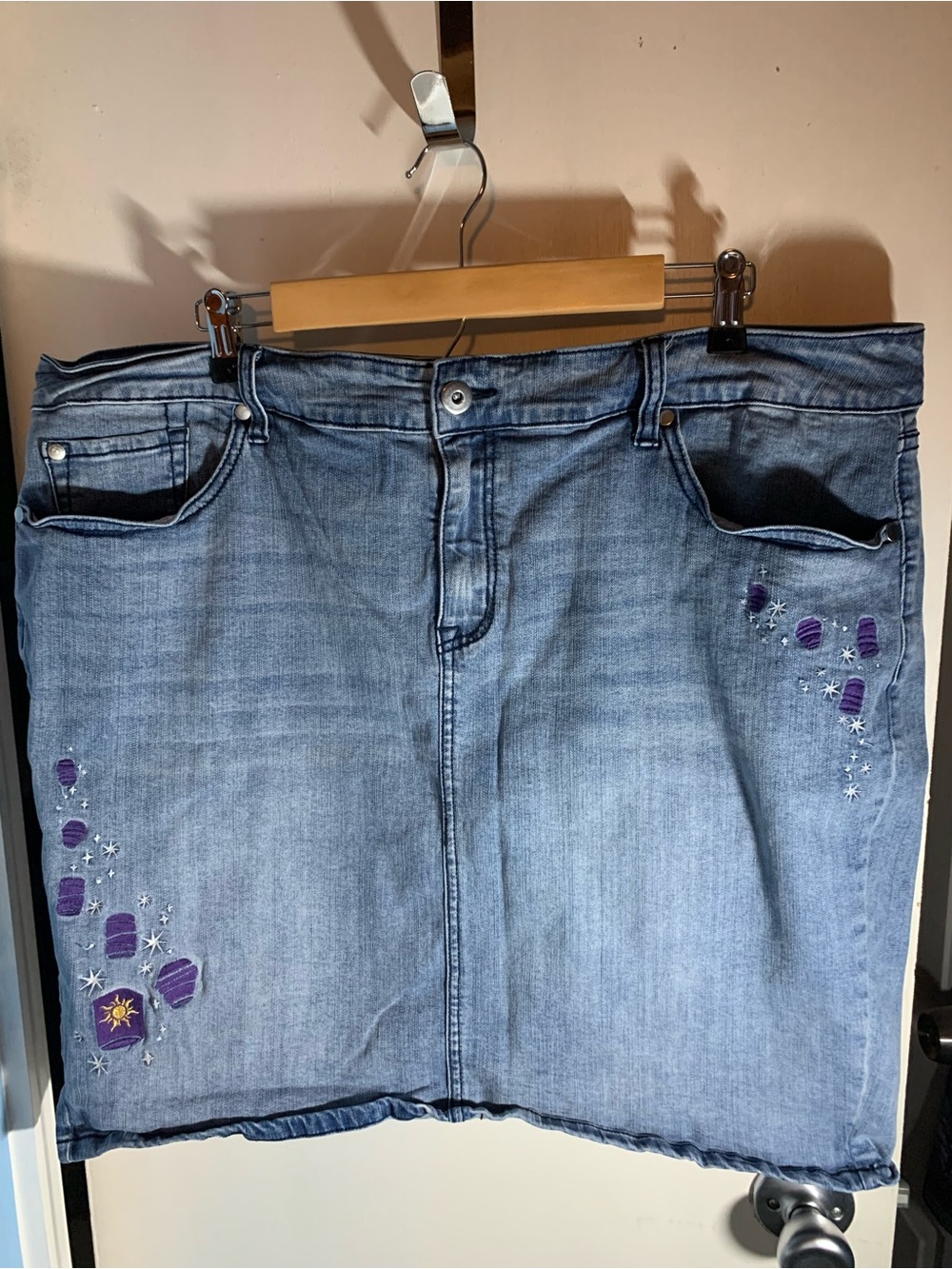 Disney Light Blue Denim Skirt Tangled Embroidered Plus Size 24W